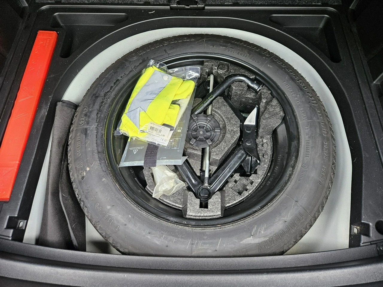Volvo V40 - Zdjęcie 28
