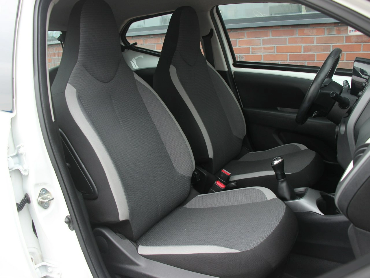 Toyota Aygo - Zdjęcie 36