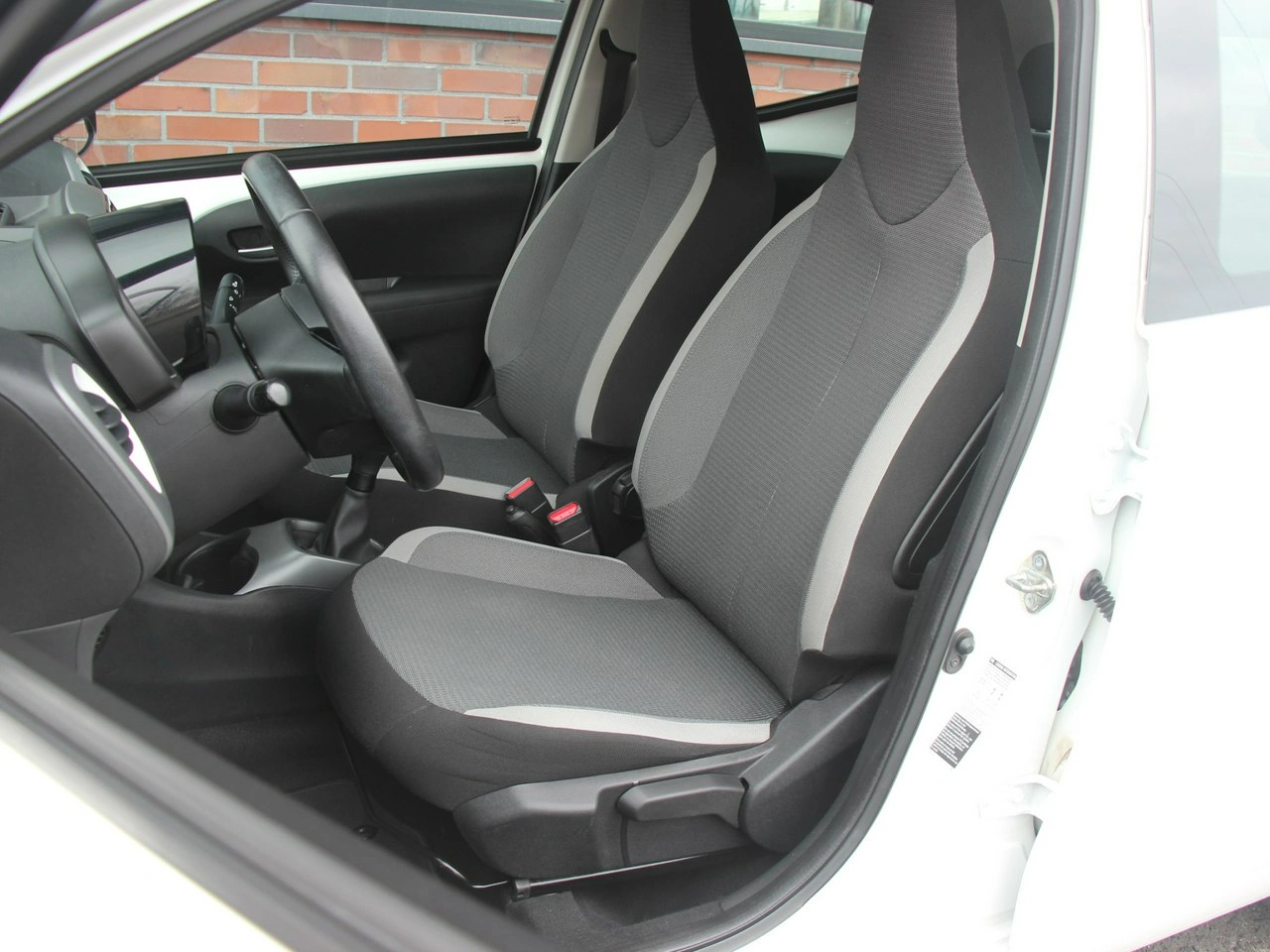 Toyota Aygo - Zdjęcie 8