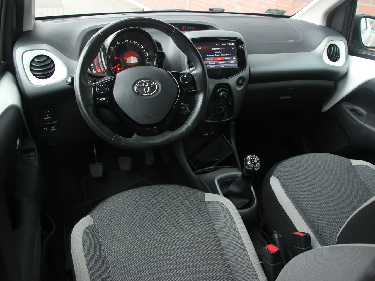 Toyota Aygo - Zdjęcie 14