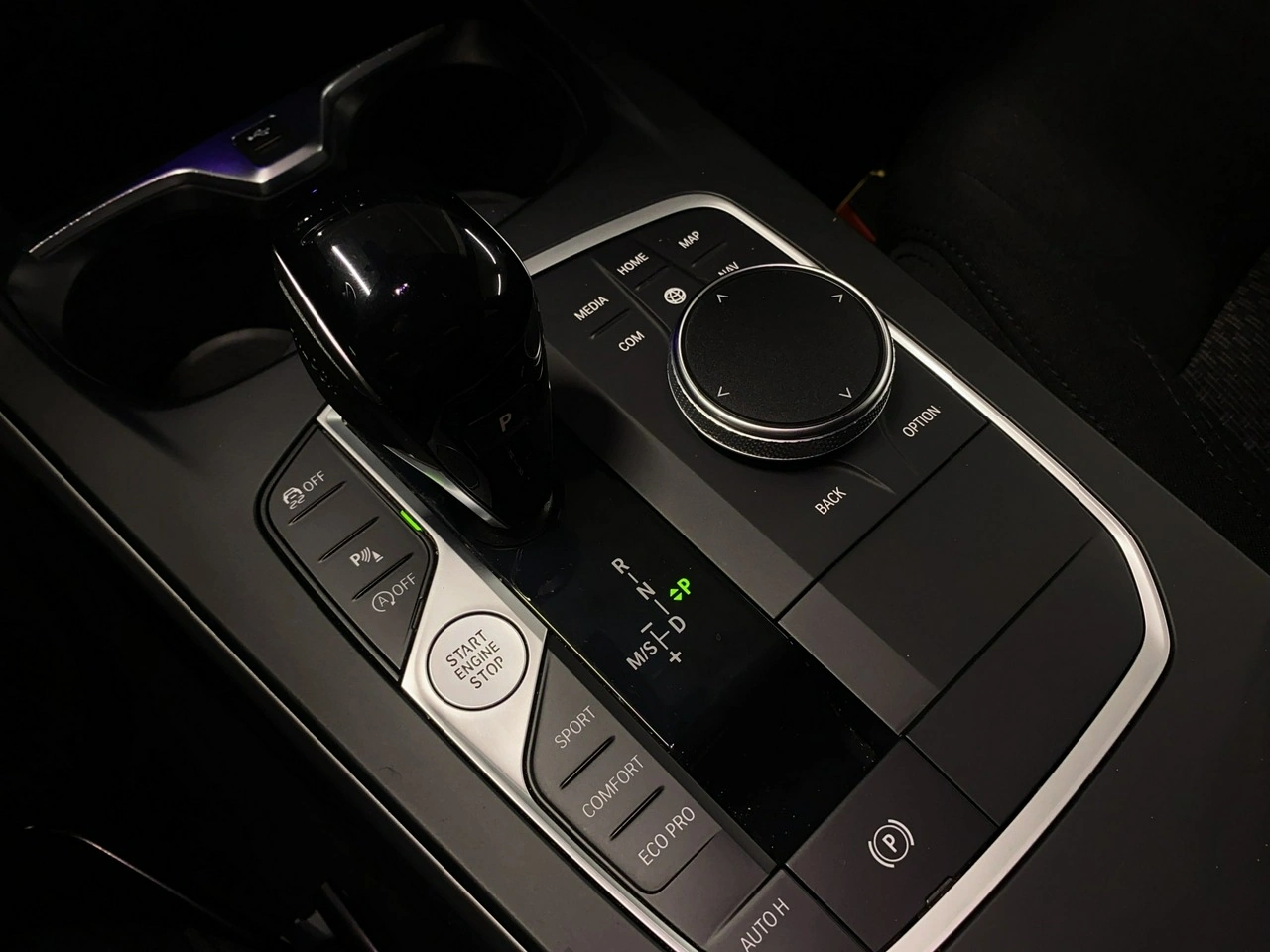 BMW 218 - Zdjęcie 24