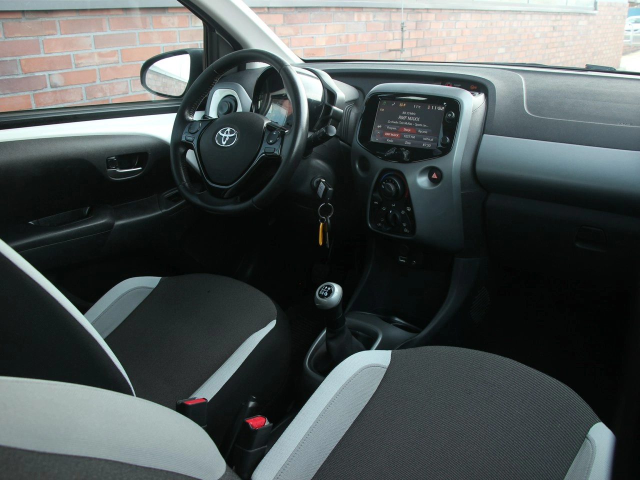 Toyota Aygo - Zdjęcie 24