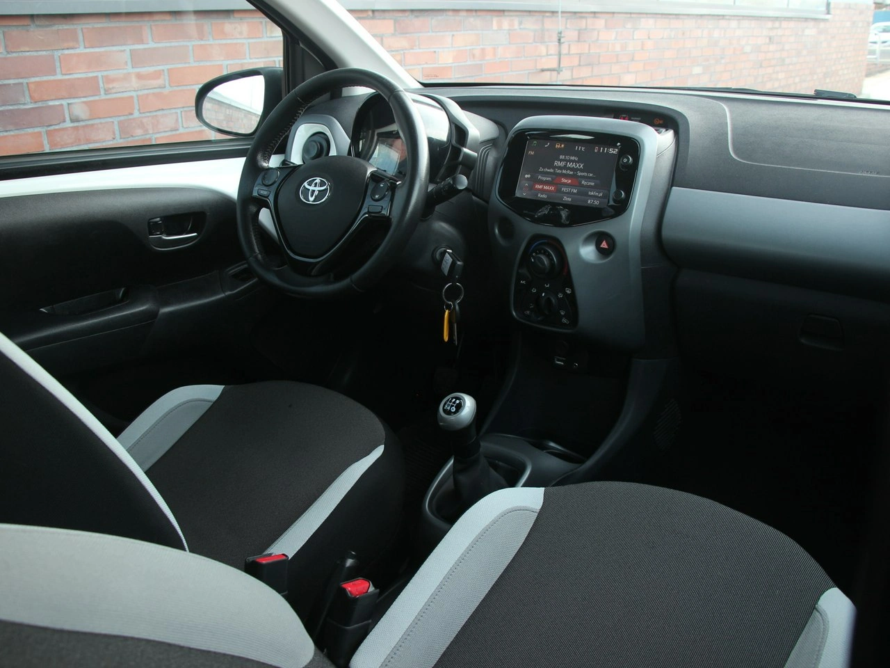 Toyota Aygo - Zdjęcie 24