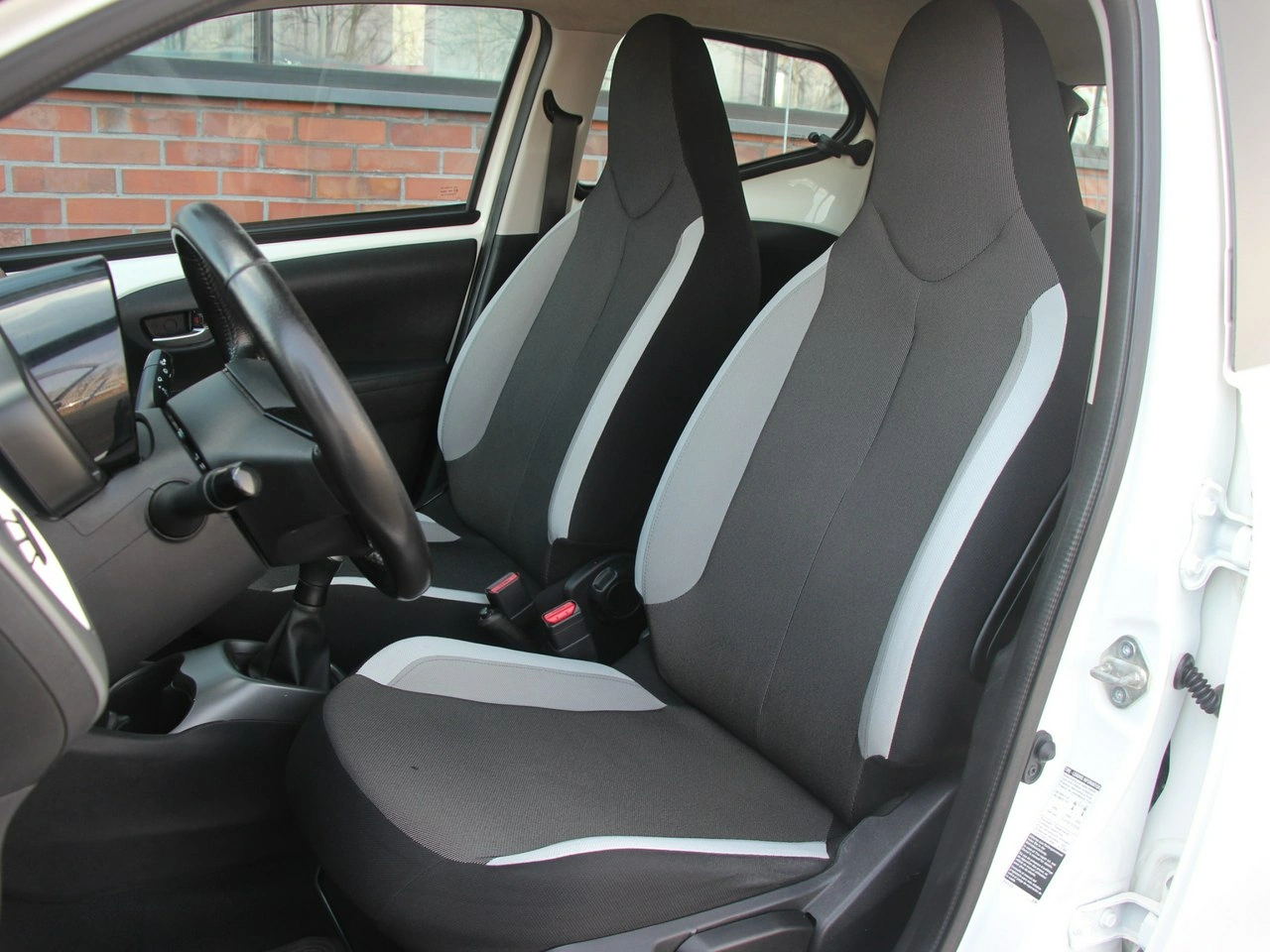 Toyota Aygo - Zdjęcie 8