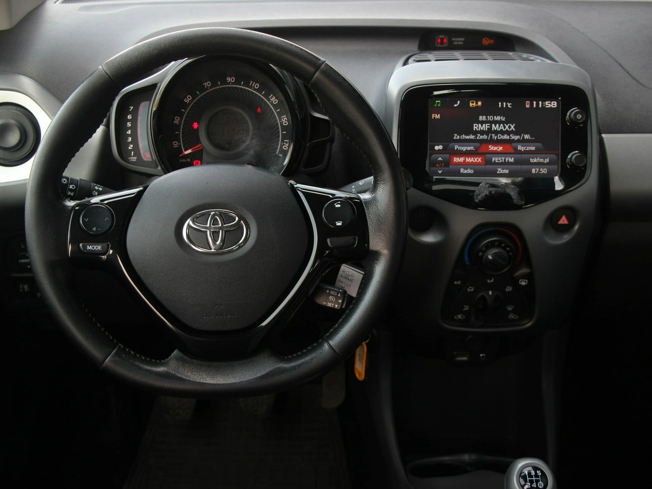 Toyota Aygo - Zdjęcie 17