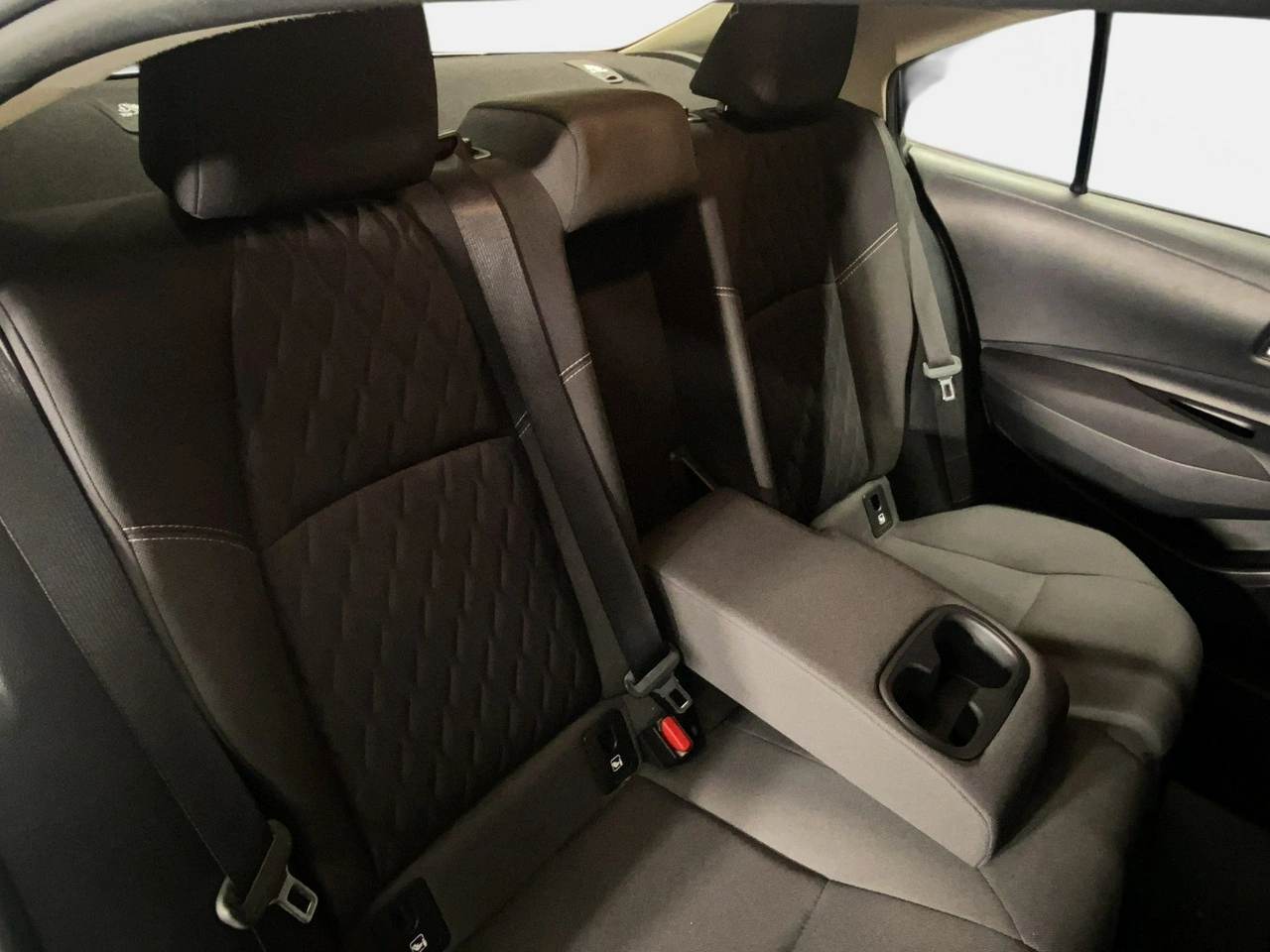 Toyota Corolla - Zdjęcie 15