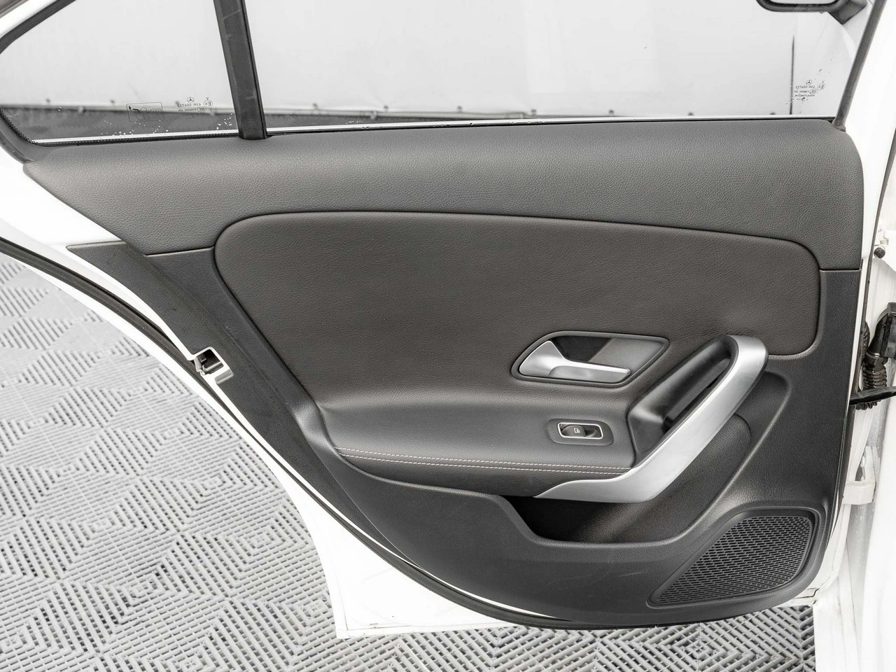Mercedes A 200 - Zdjęcie 24