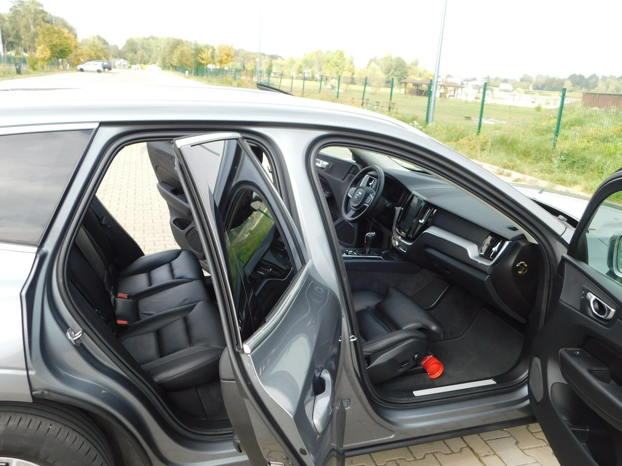 Volvo XC 60 - Zdjęcie 7