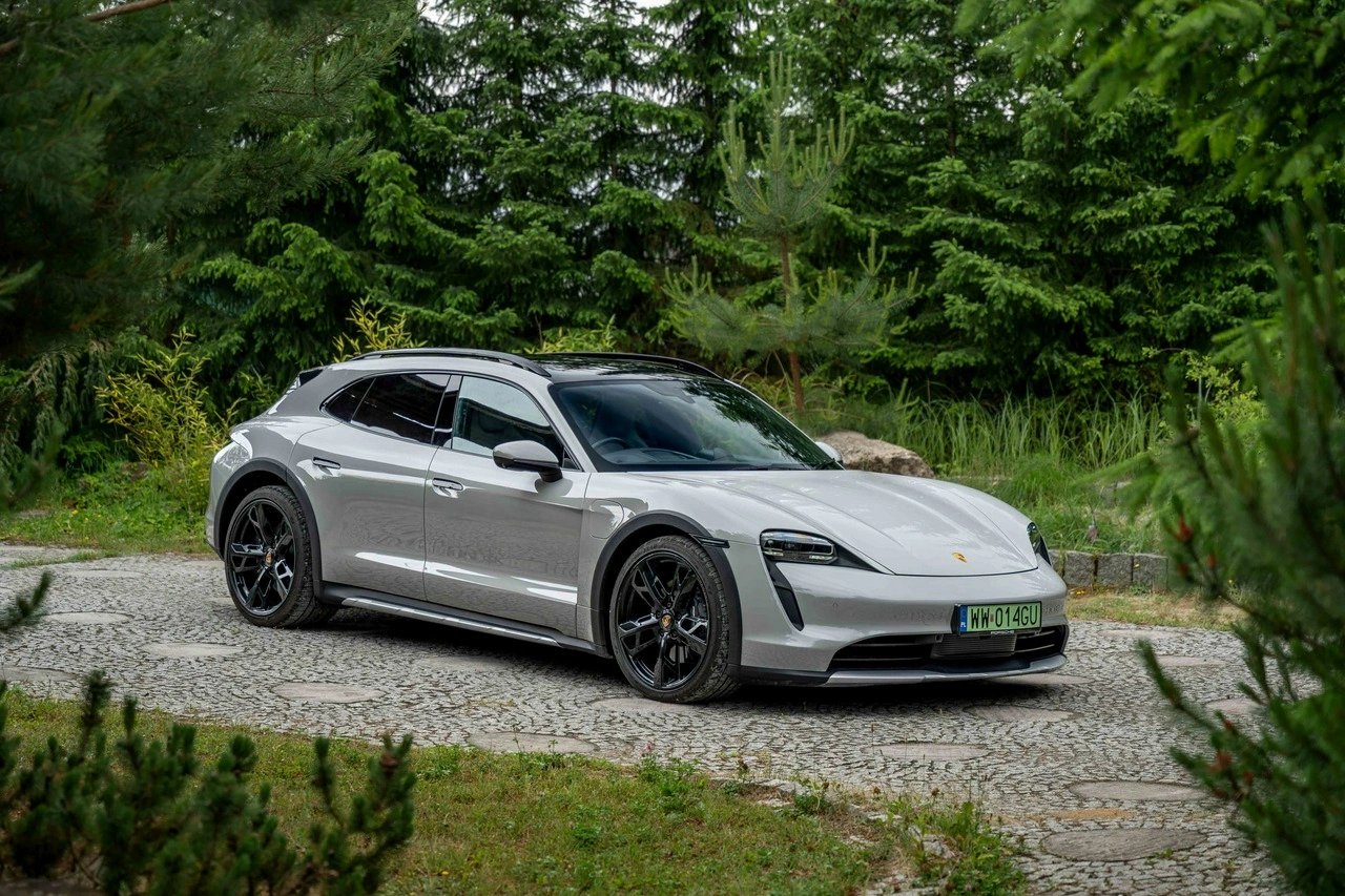 Porsche Taycan - Główne zdjęcie