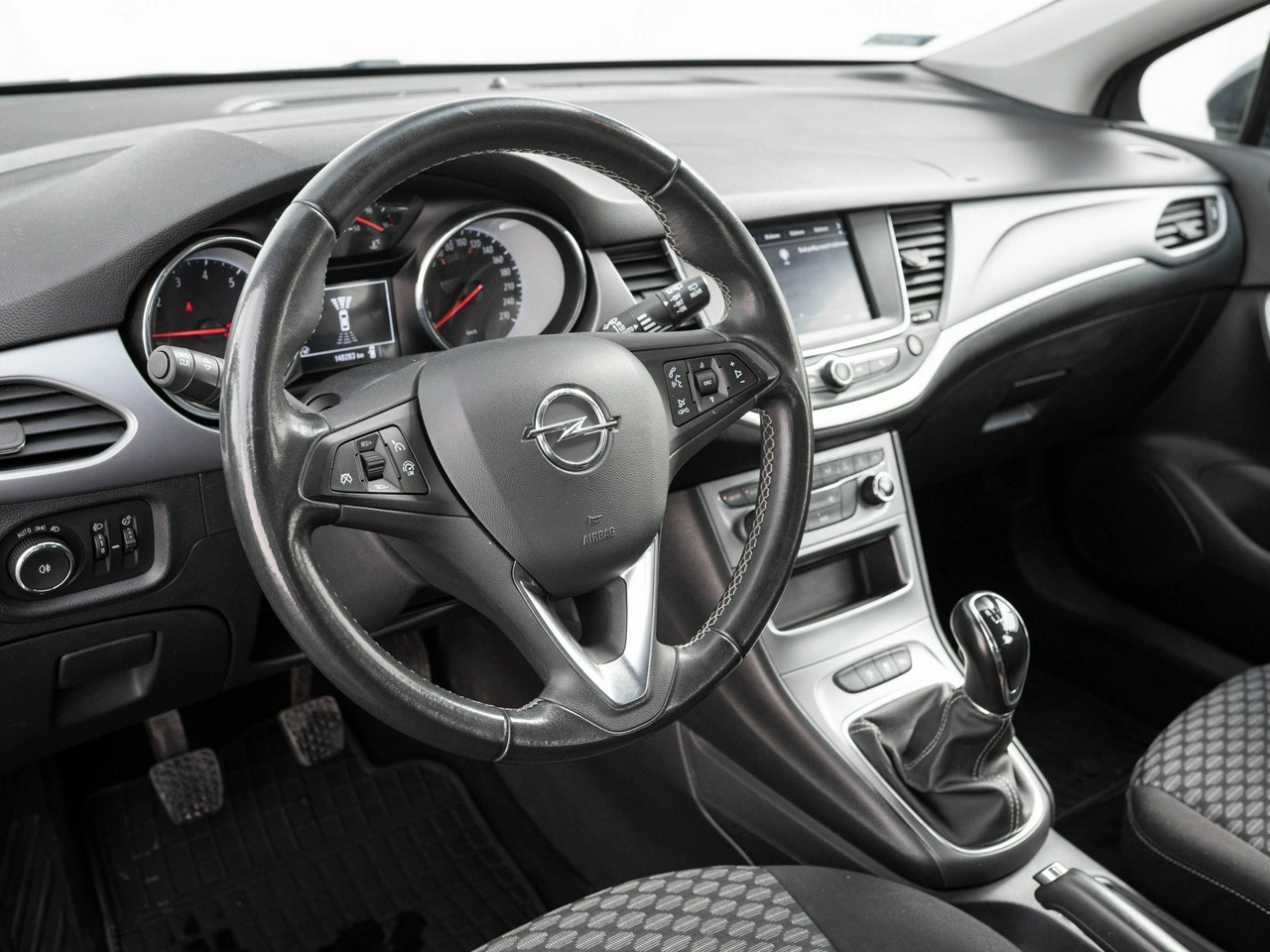 Opel Astra - Zdjęcie 5