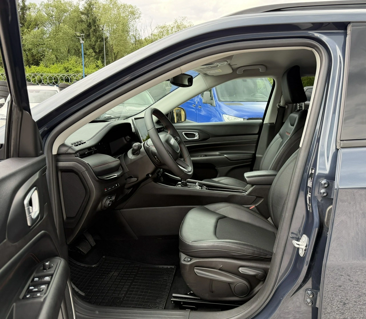 Jeep Compass - Zdjęcie 8