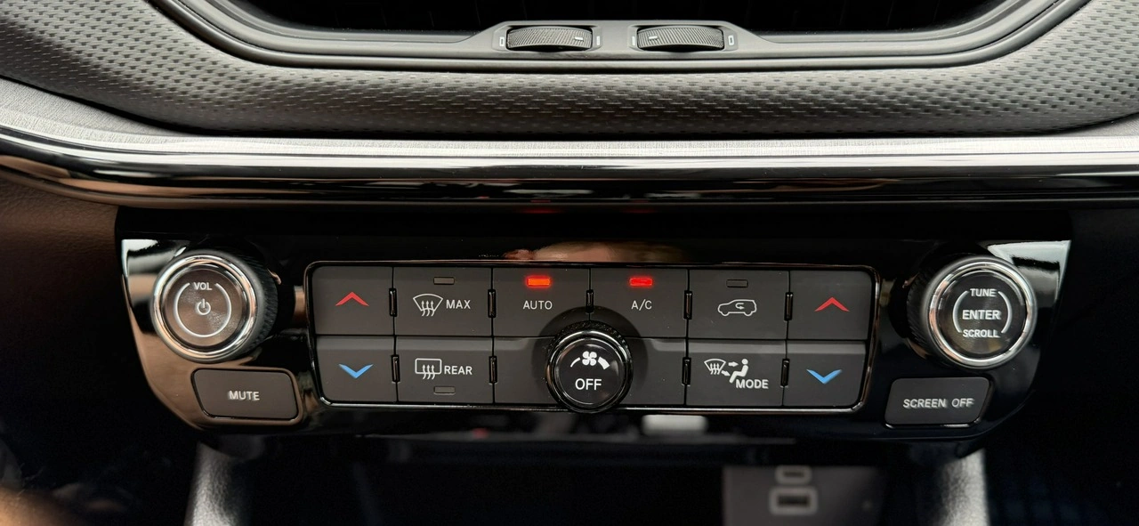 Jeep Compass - Zdjęcie 19