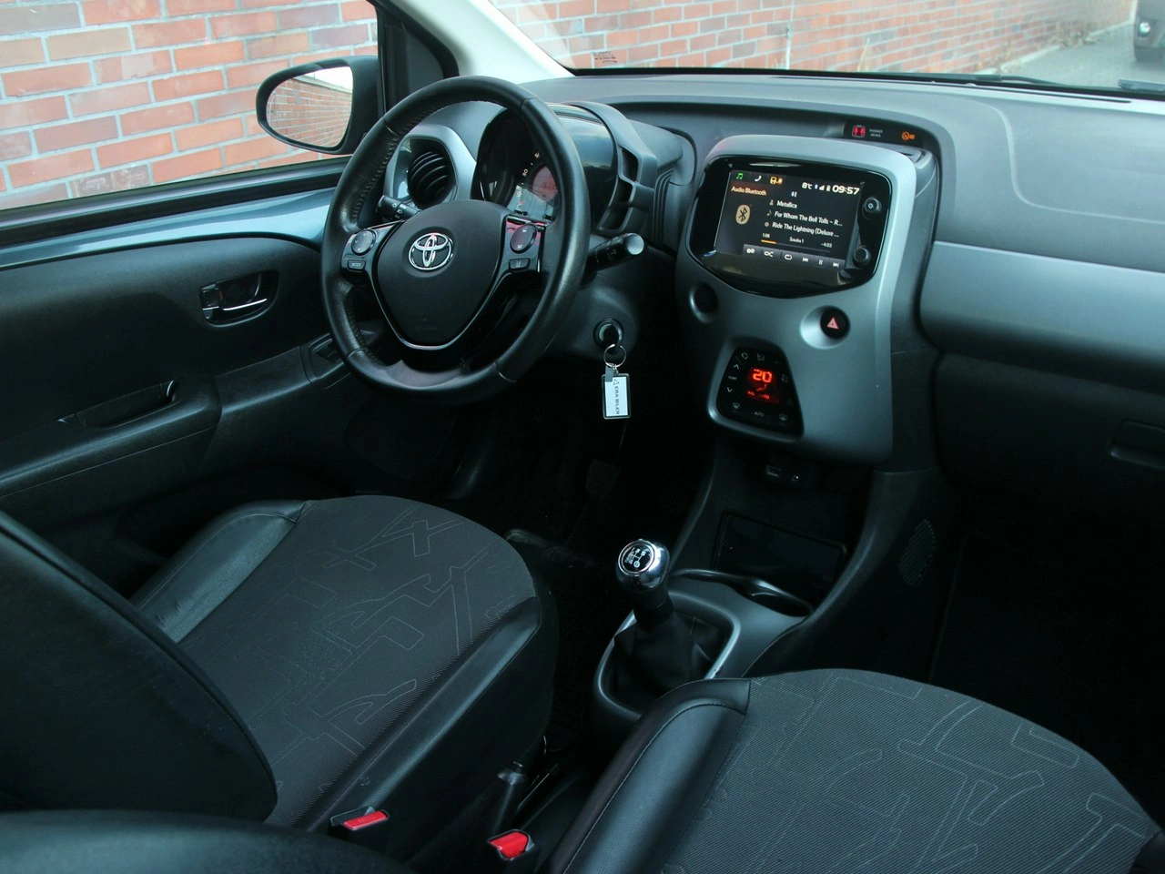 Toyota Aygo - Zdjęcie 25