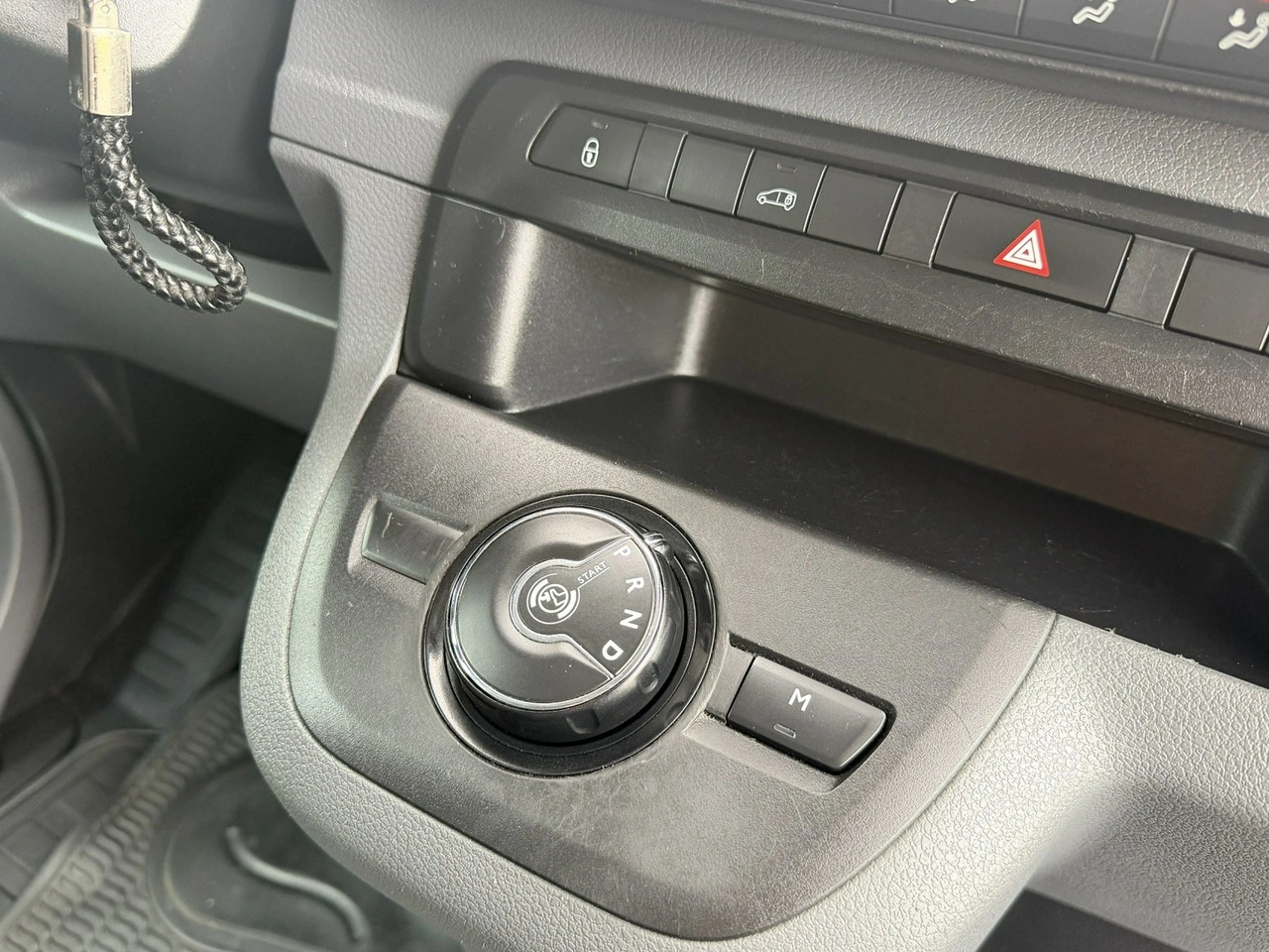Opel Vivaro - Zdjęcie 14