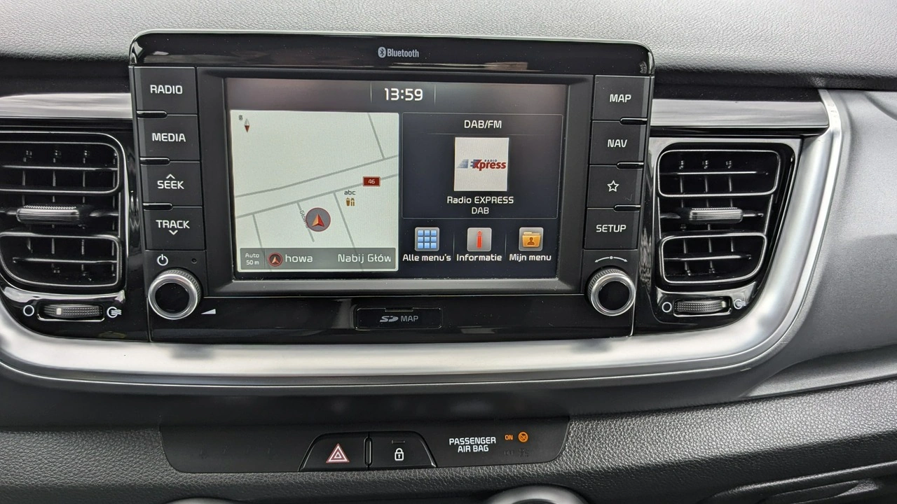Kia Stonic - Zdjęcie 24