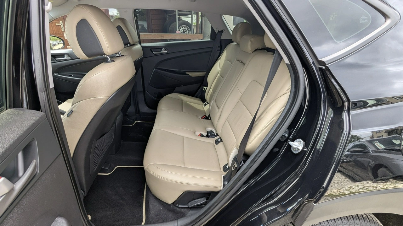 Hyundai Tucson - Zdjęcie 16