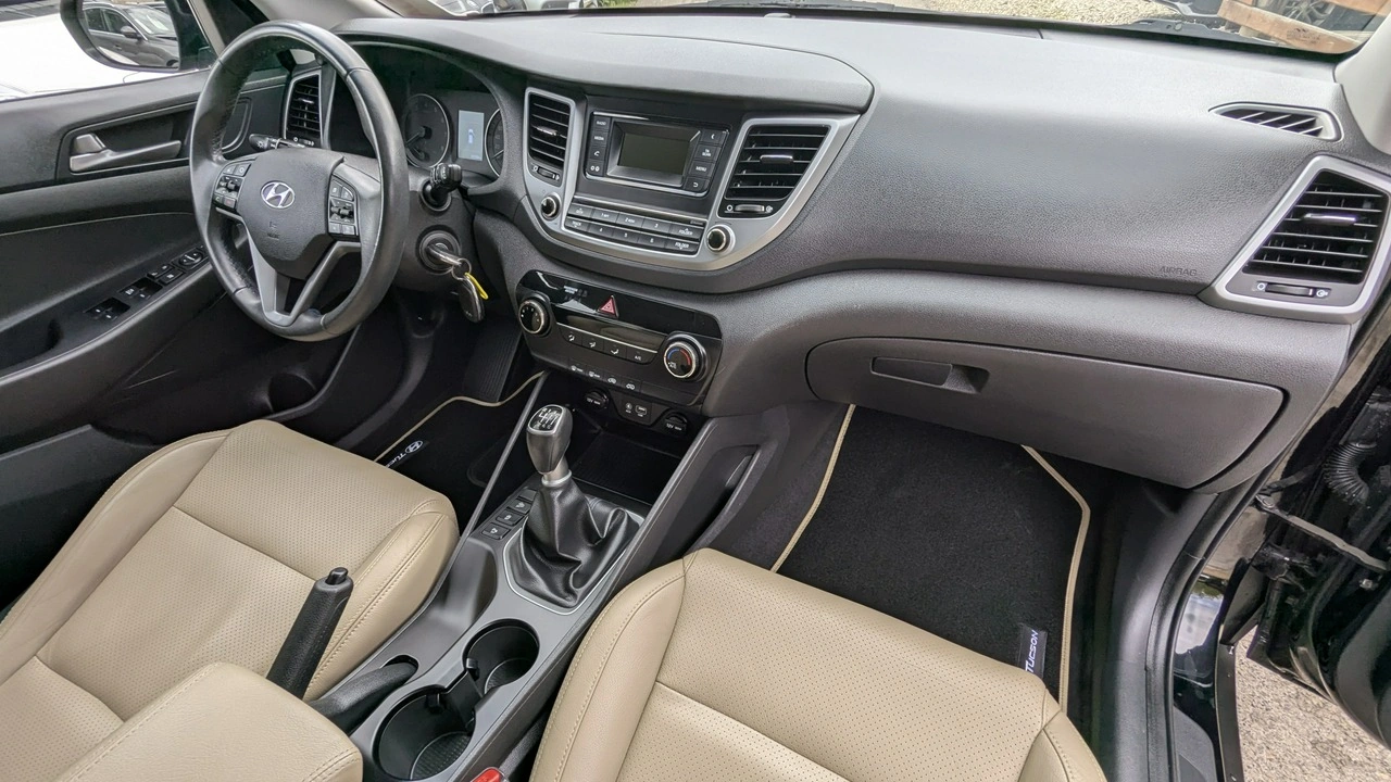 Hyundai Tucson - Zdjęcie 20