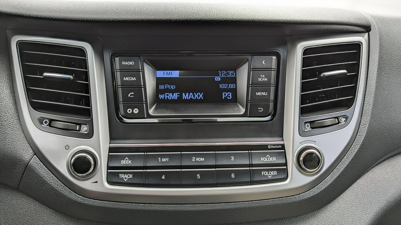 Hyundai Tucson - Zdjęcie 27