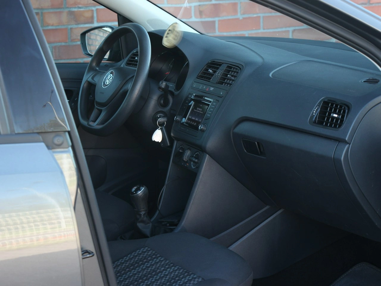 Volkswagen Polo - Zdjęcie 28