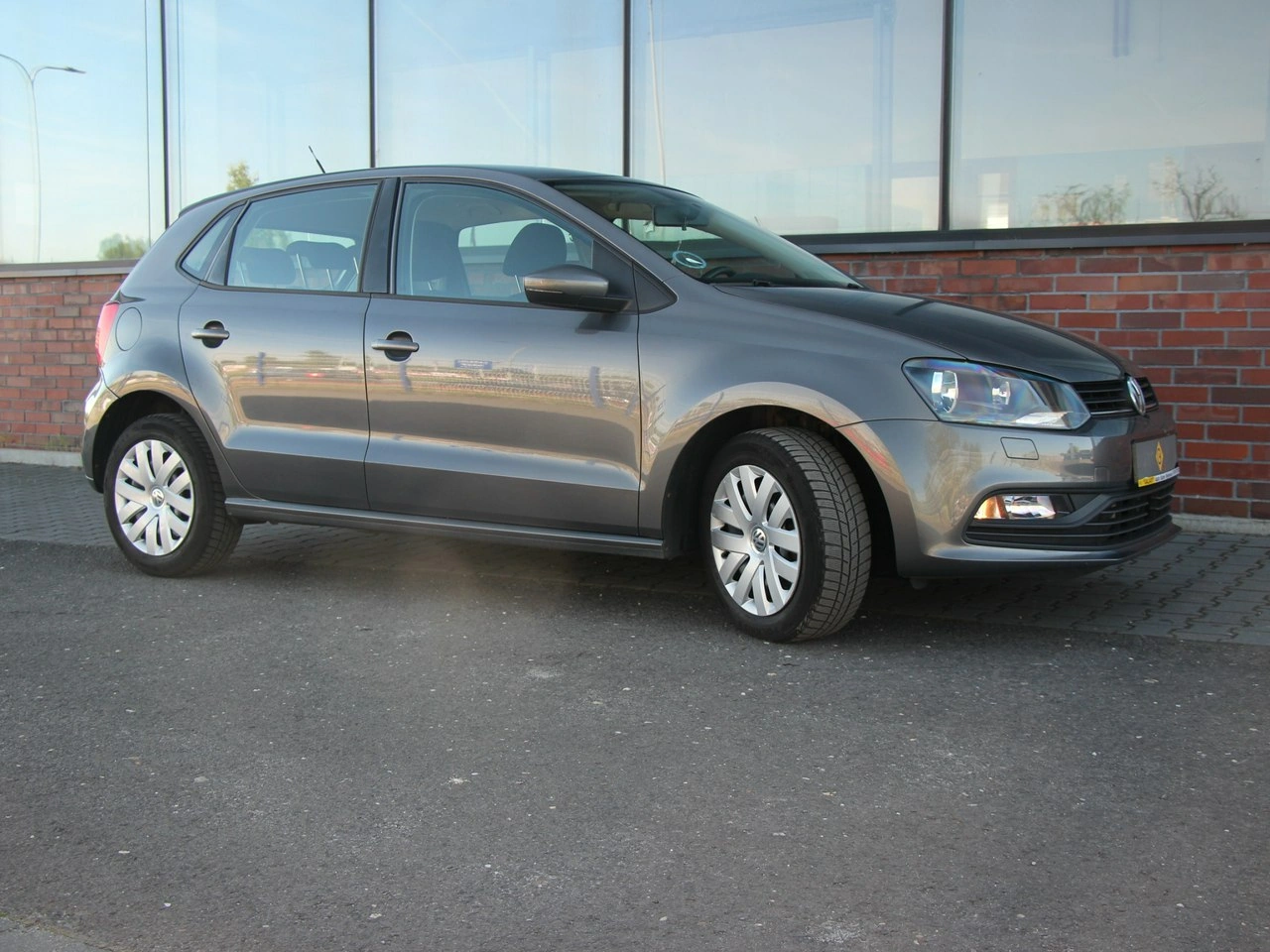 Volkswagen Polo - Zdjęcie 31