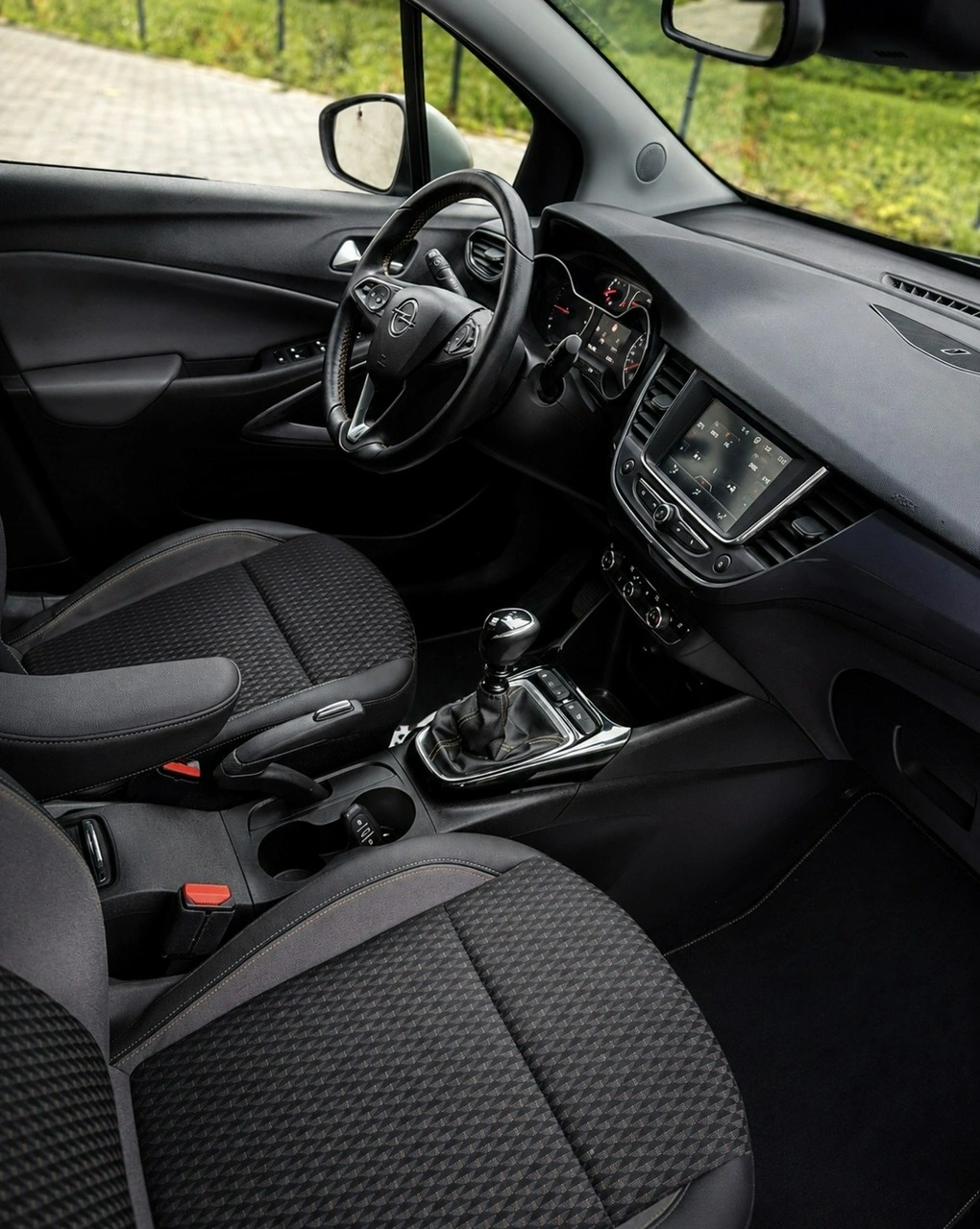 Opel Crossland X - Zdjęcie 13