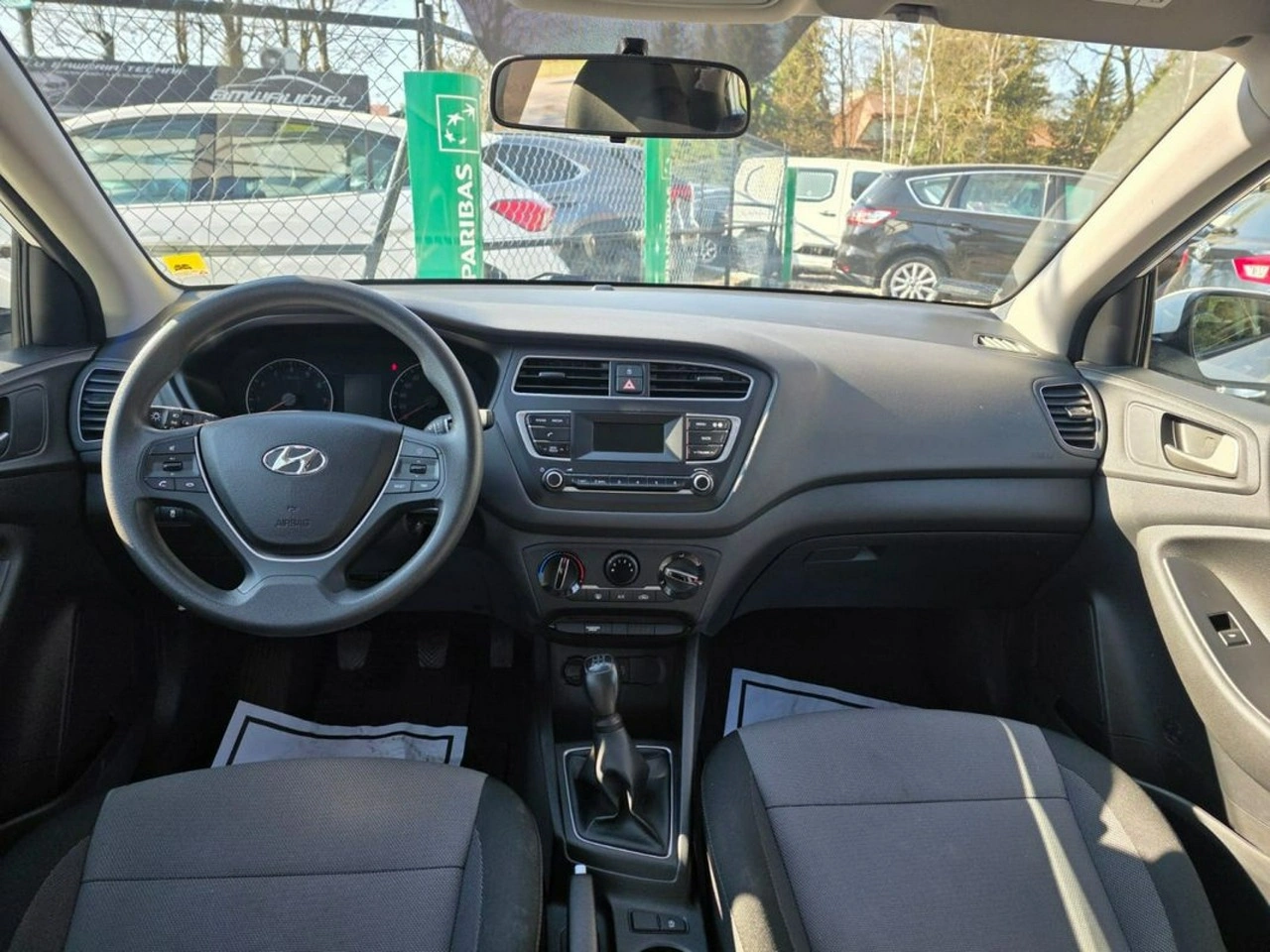 Hyundai i20 - Zdjęcie 10