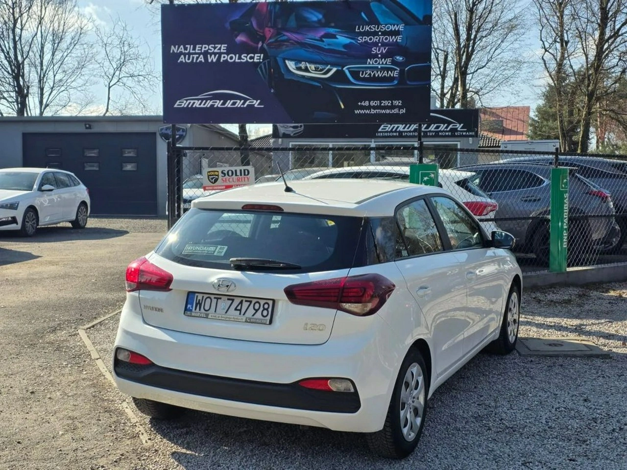 Hyundai i20 - Zdjęcie 9