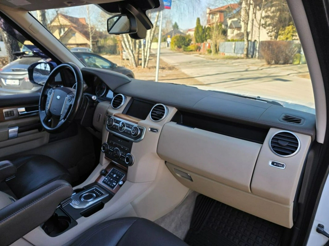 Land Rover Discovery - Zdjęcie 17