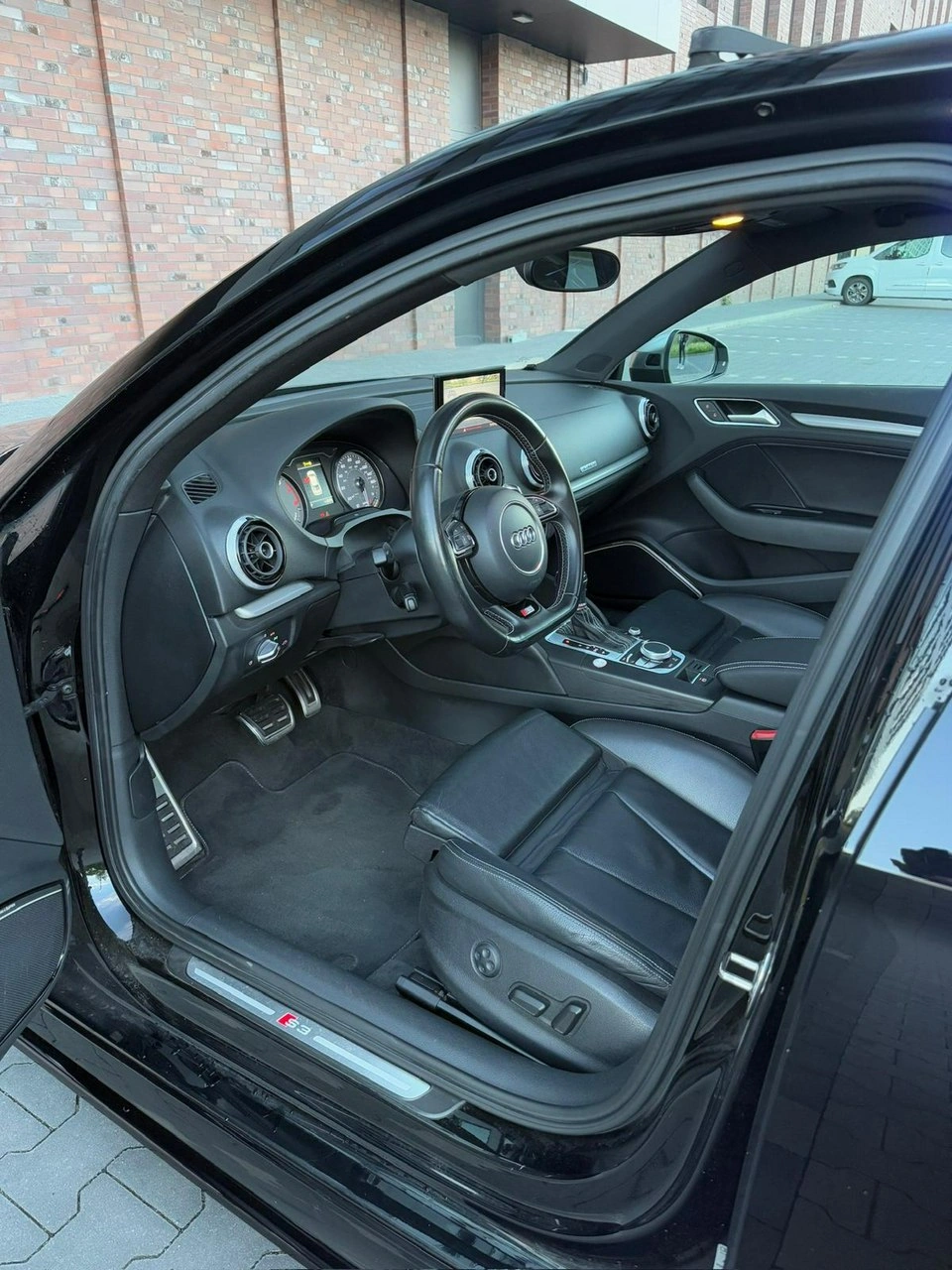 Audi S3 - Zdjęcie 11