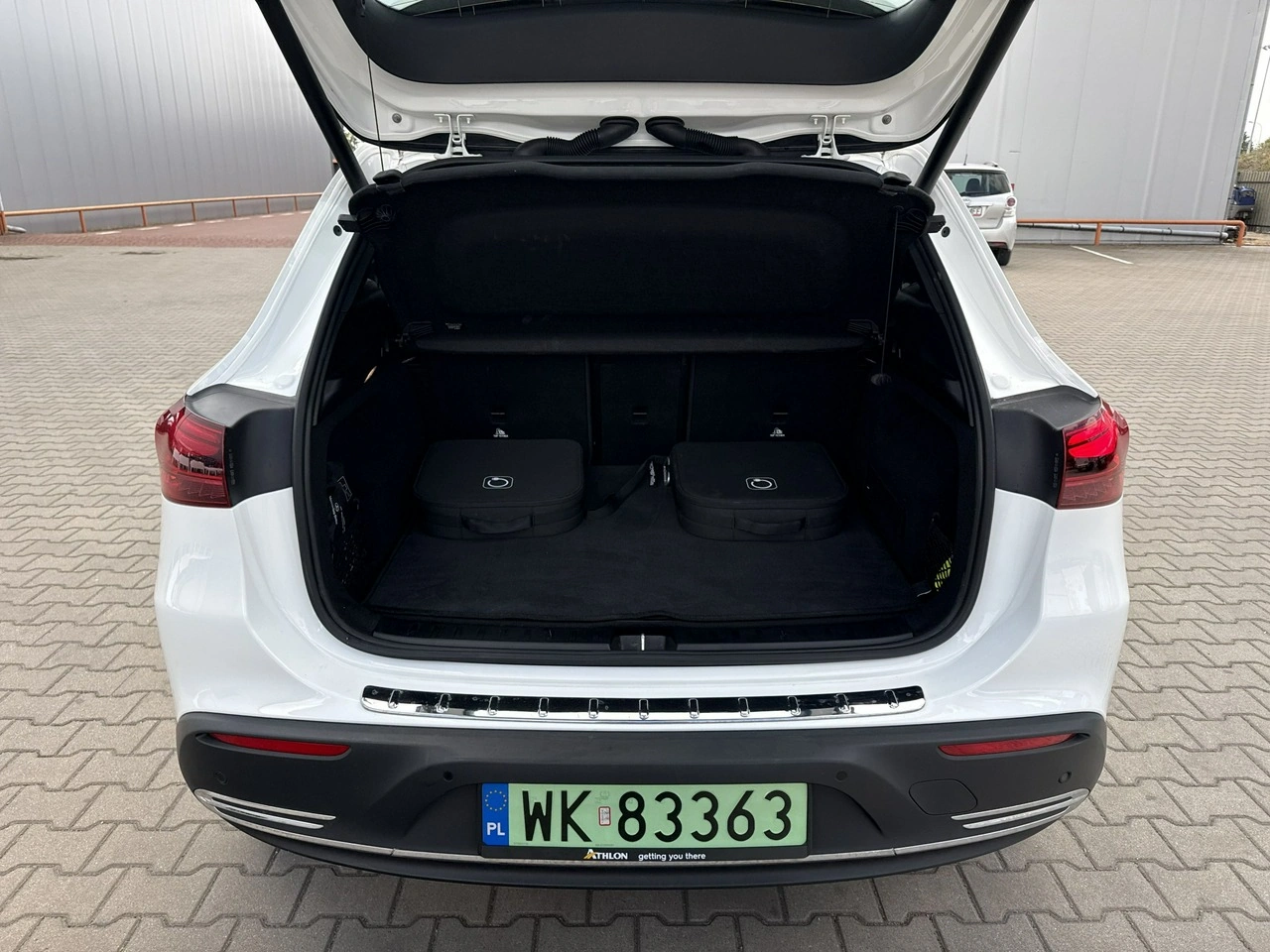 Mercedes EQA - Zdjęcie 15