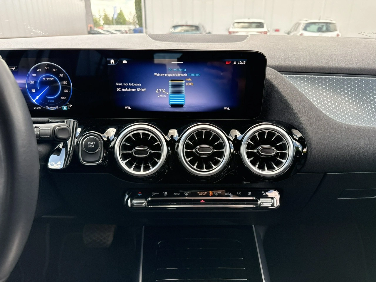 Mercedes EQA - Zdjęcie 23