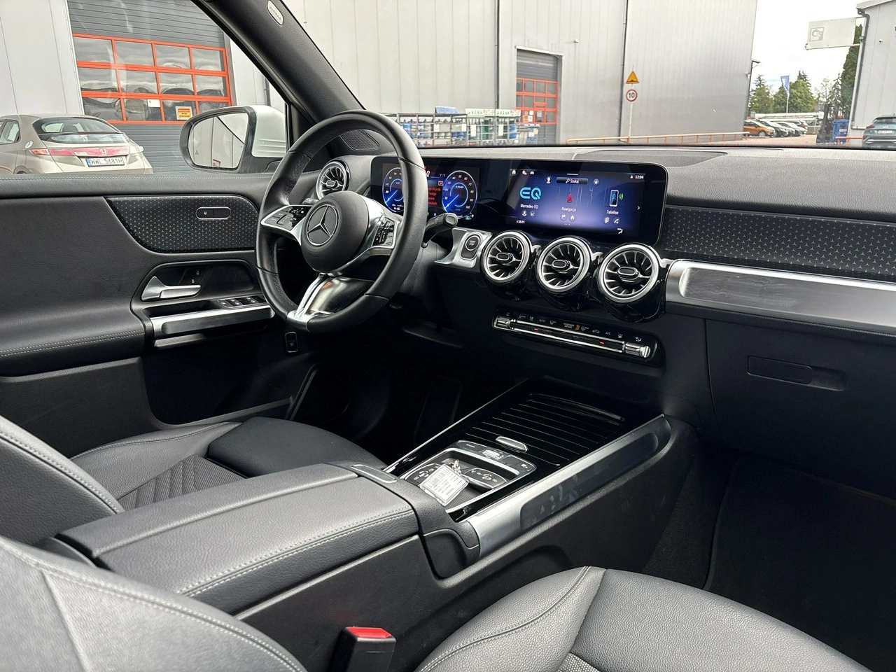 Mercedes EQB - Zdjęcie 13