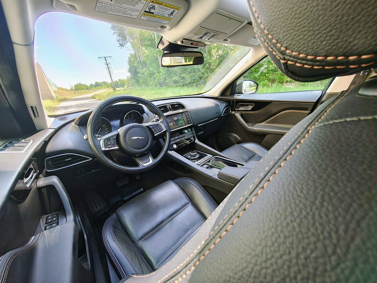 Jaguar F-Pace - Zdjęcie 9