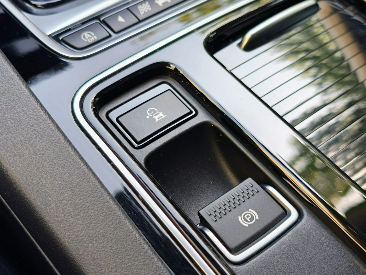 Jaguar F-Pace - Zdjęcie 22