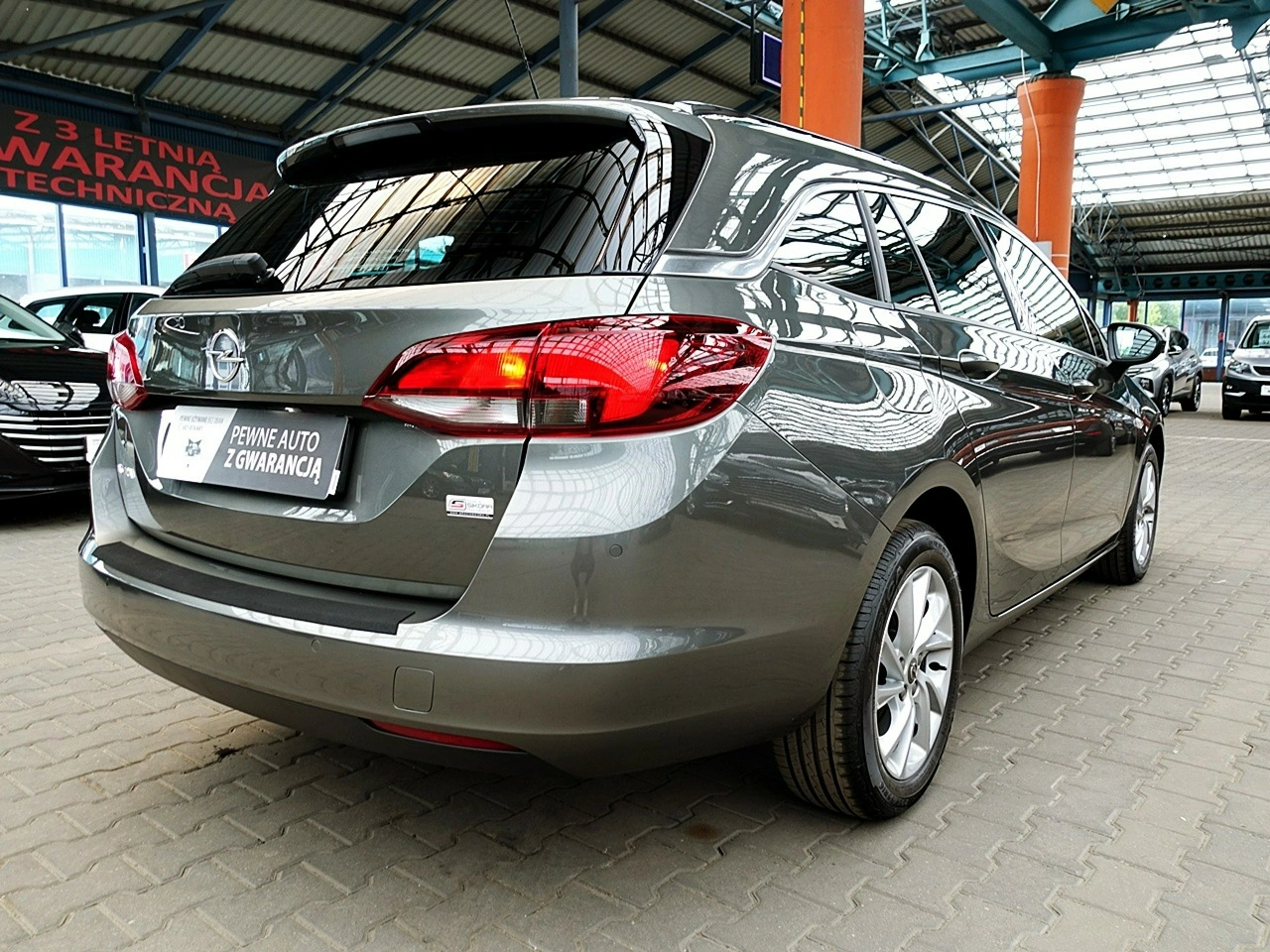 Opel Astra - Zdjęcie 9