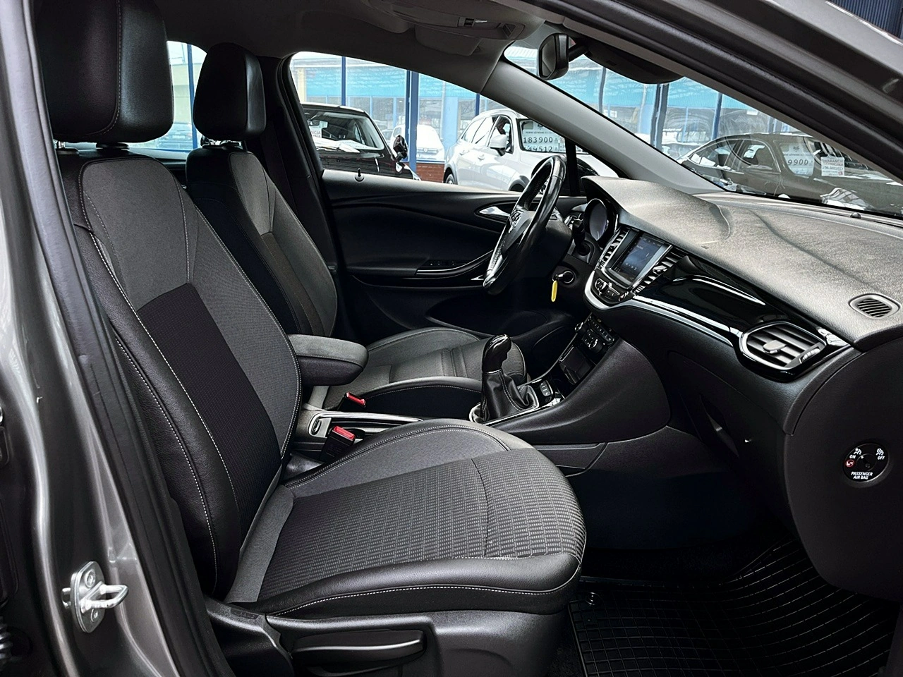 Opel Astra - Zdjęcie 10