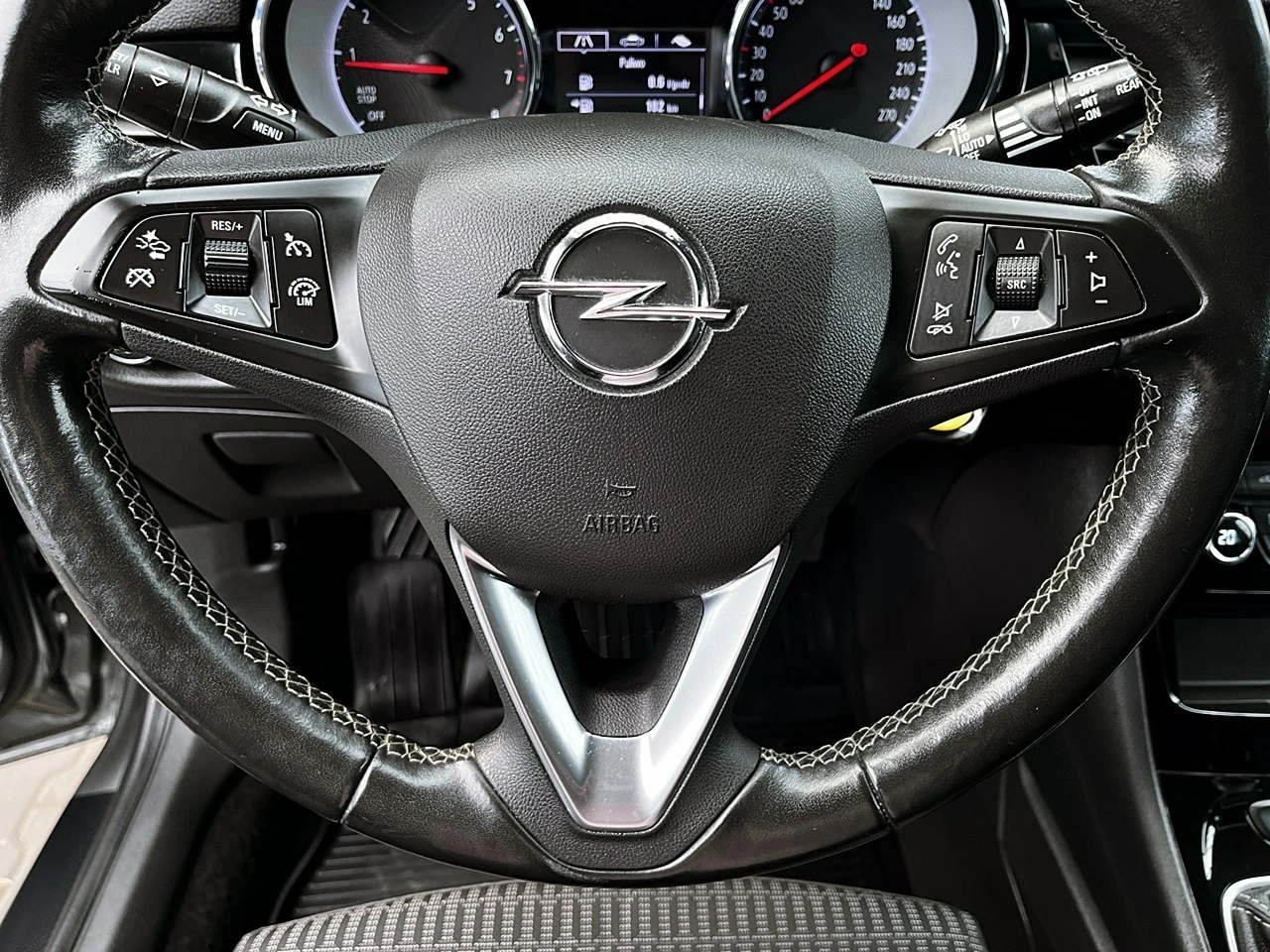 Opel Astra - Zdjęcie 17
