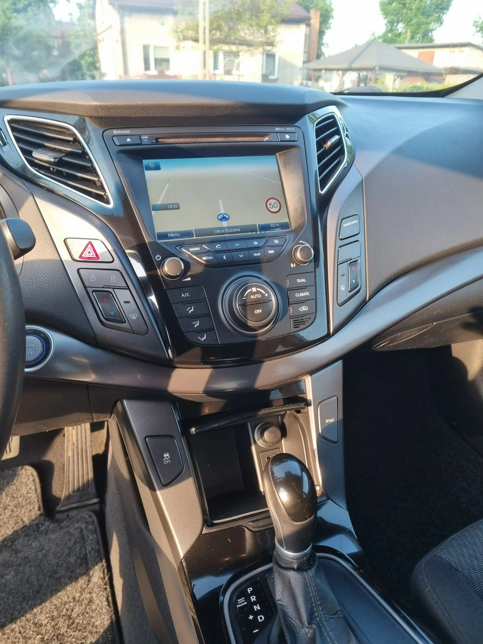 Hyundai i40 - Zdjęcie 8