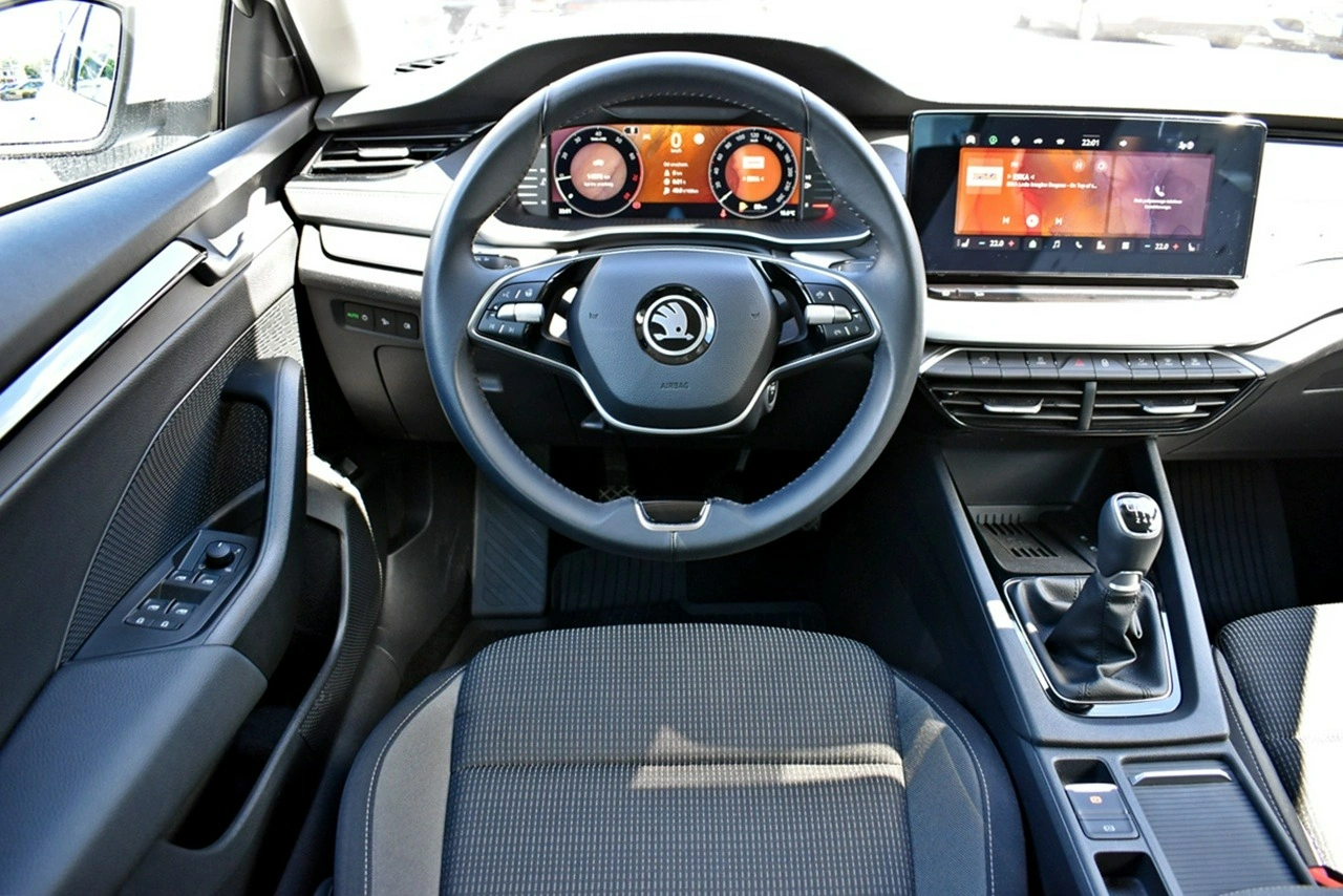 Skoda Octavia - Zdjęcie 12
