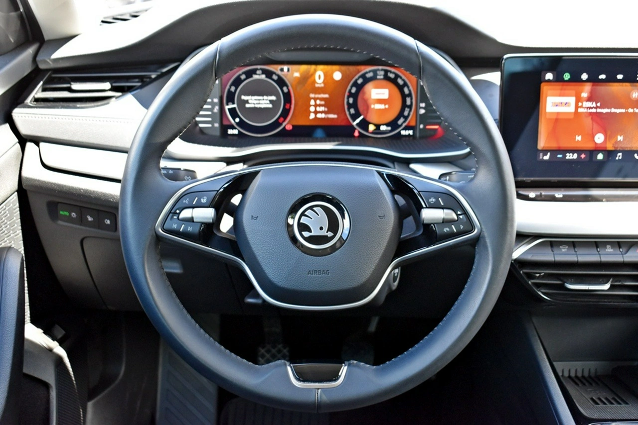 Skoda Octavia - Zdjęcie 13