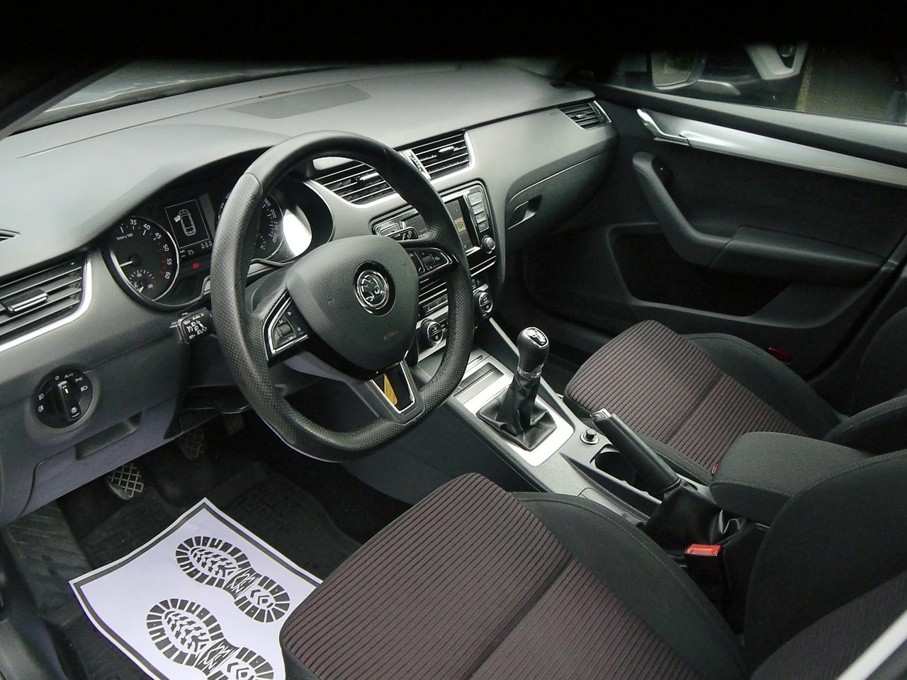 Skoda Octavia - Zdjęcie 26