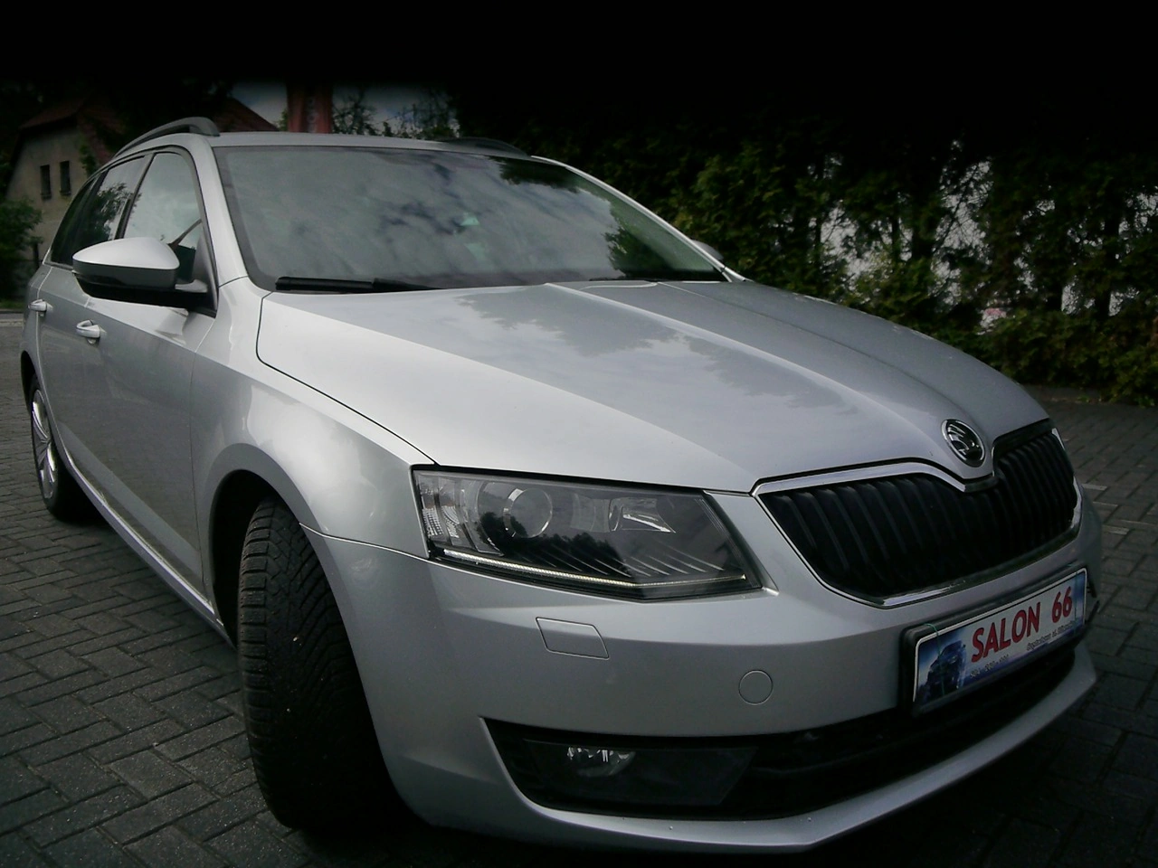 Skoda Octavia - Zdjęcie 8