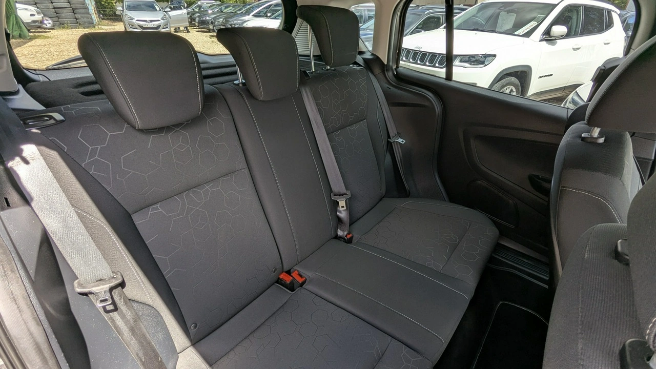 Ford B-Max - Zdjęcie 19