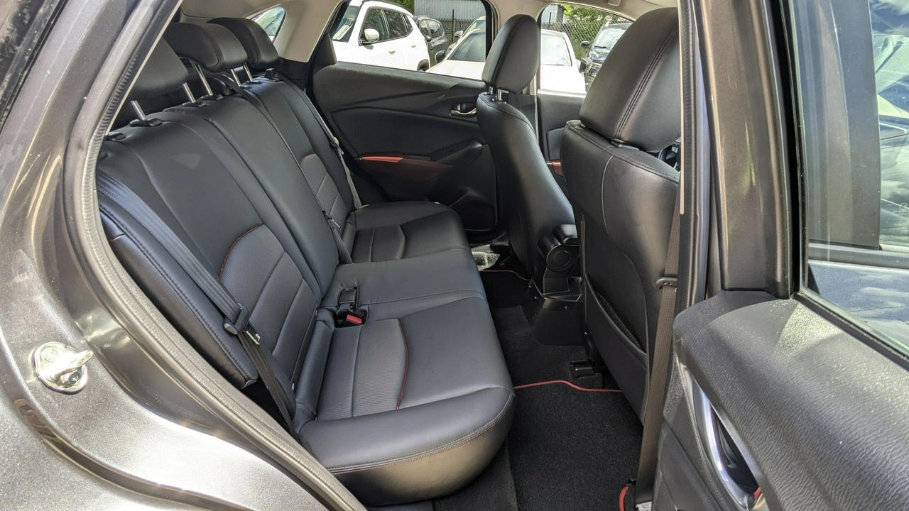 Mazda CX-3 - Zdjęcie 17