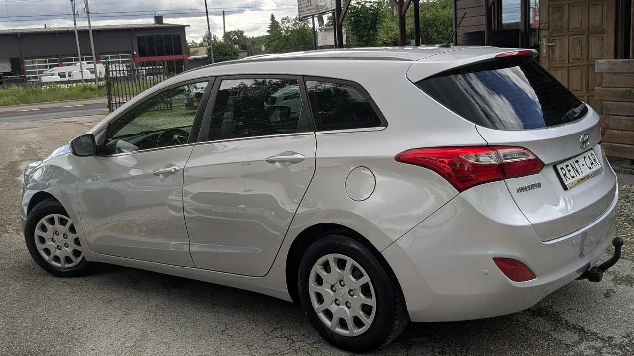 Hyundai i30 - Zdjęcie 11