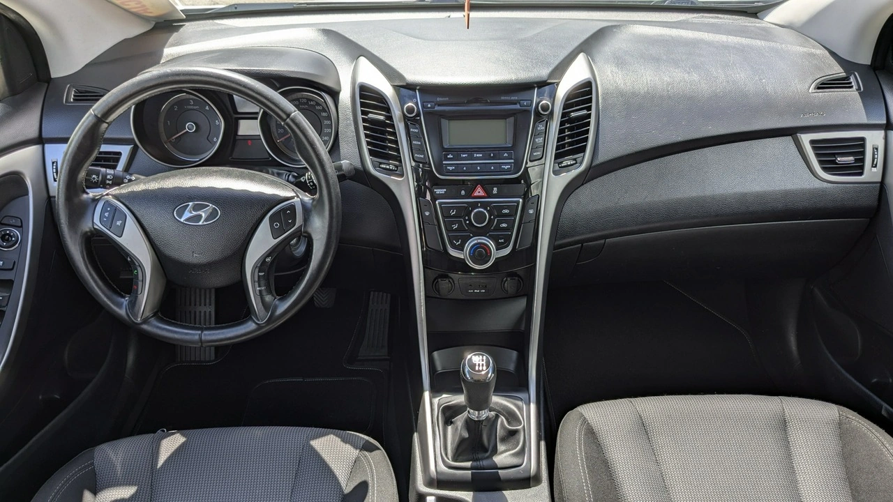 Hyundai i30 - Zdjęcie 28
