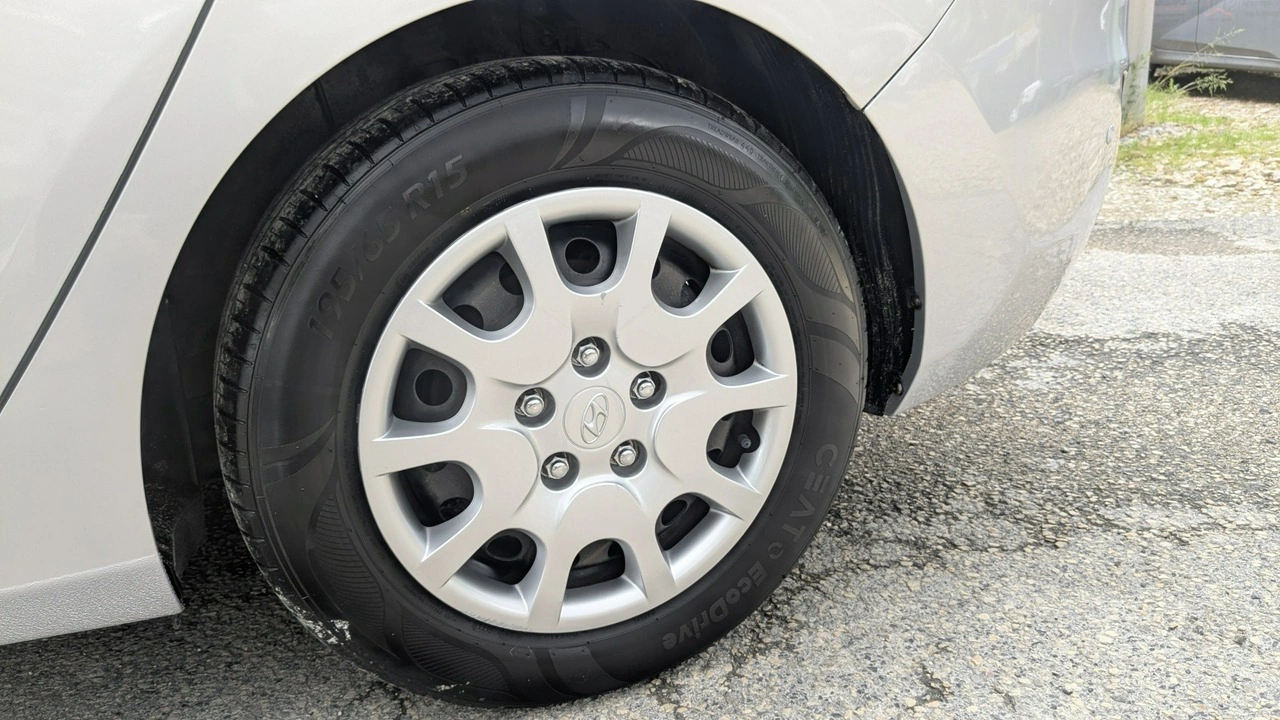 Hyundai i30 - Zdjęcie 41
