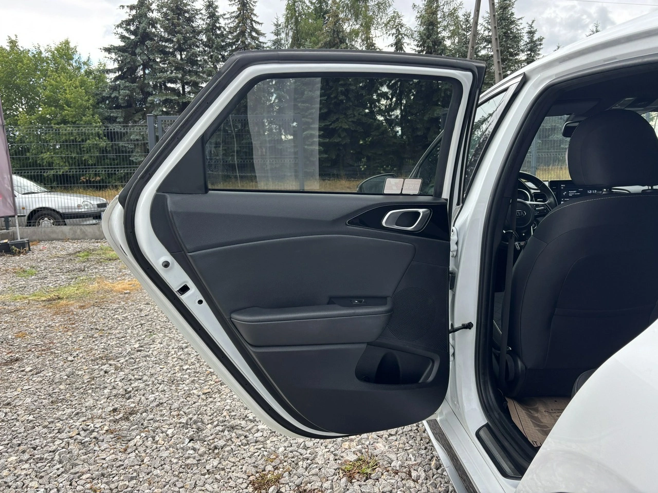 Kia Pro Cee'd - Zdjęcie 31