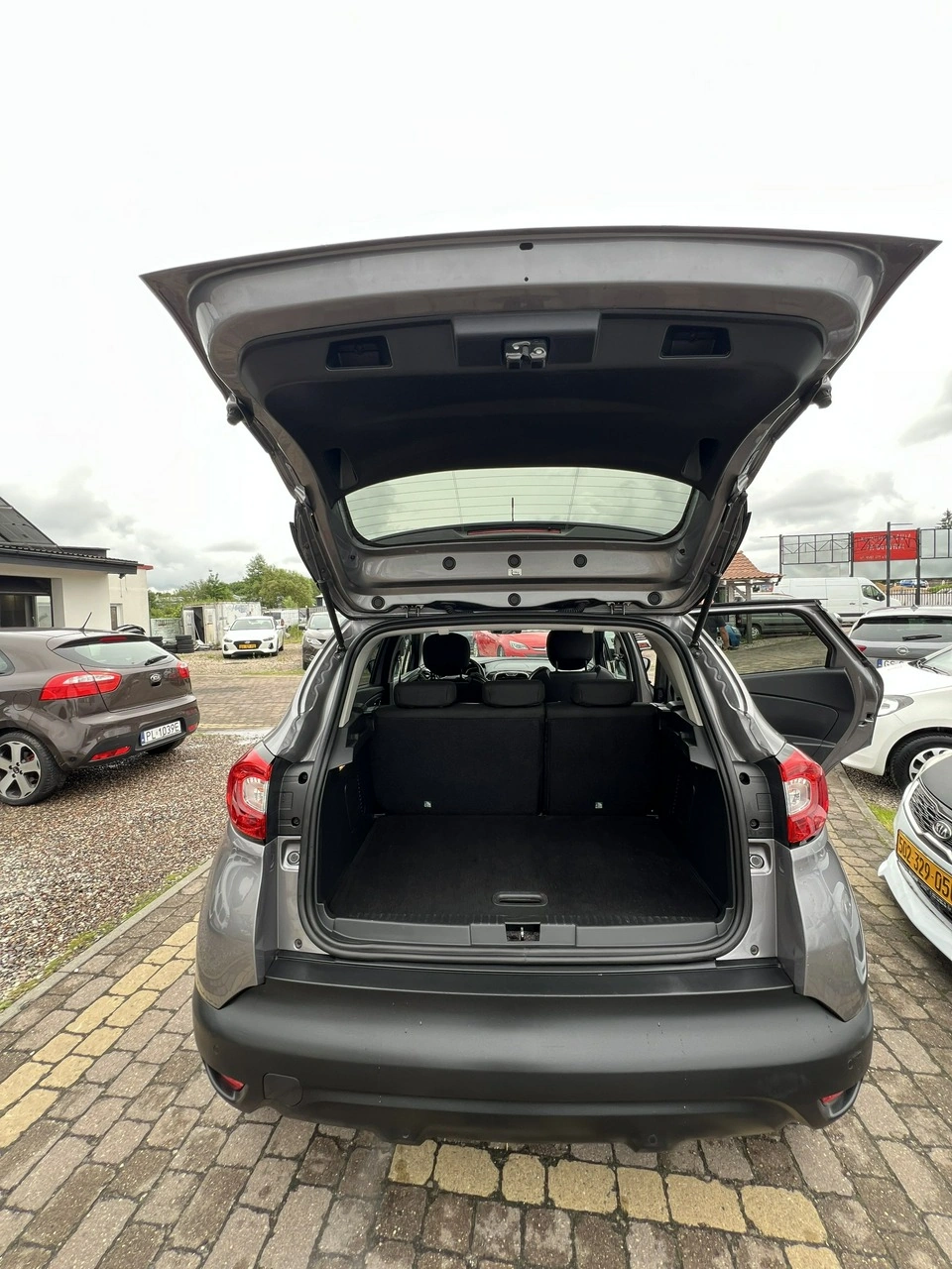 Renault Captur - Zdjęcie 12