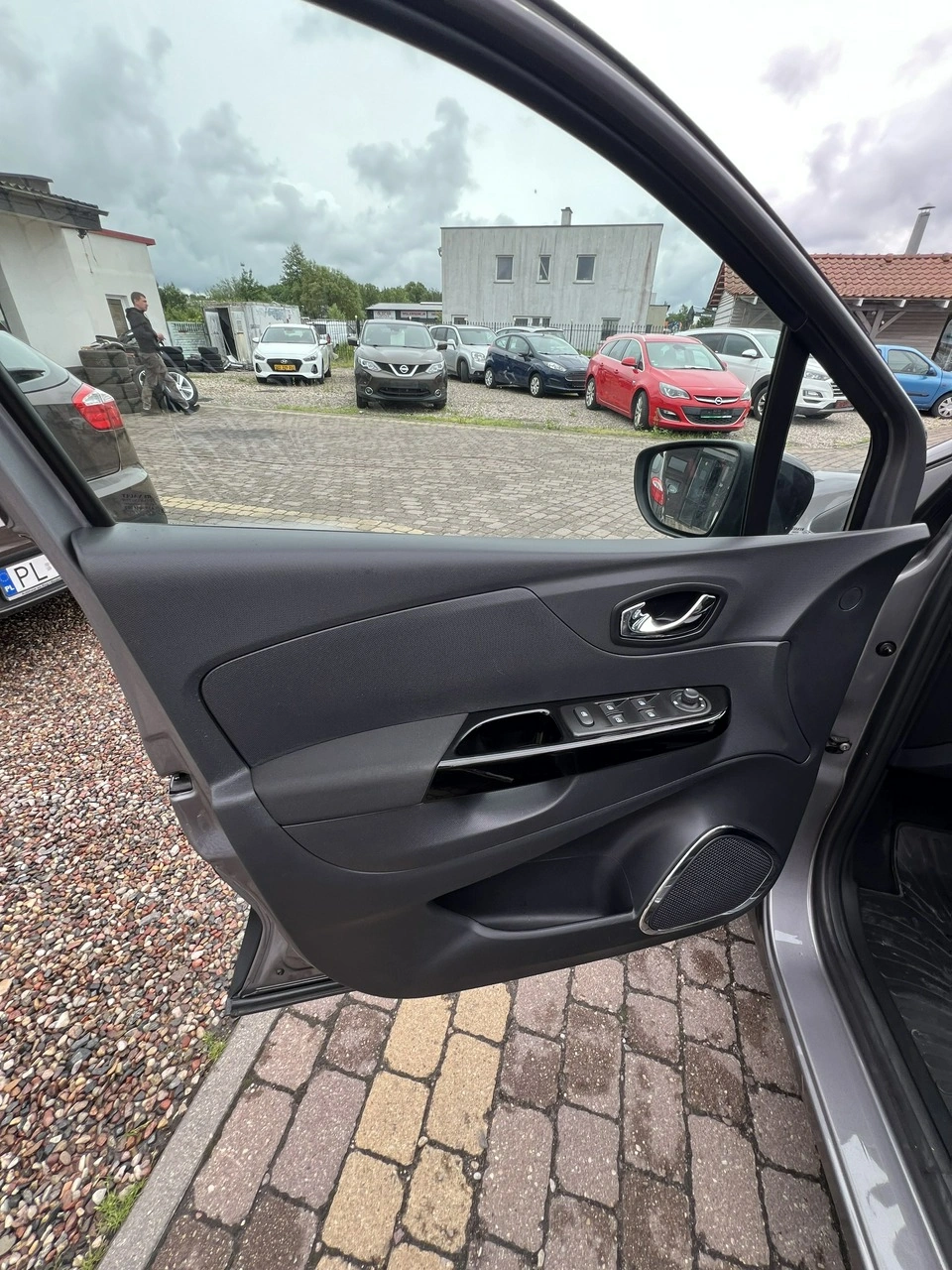 Renault Captur - Zdjęcie 14